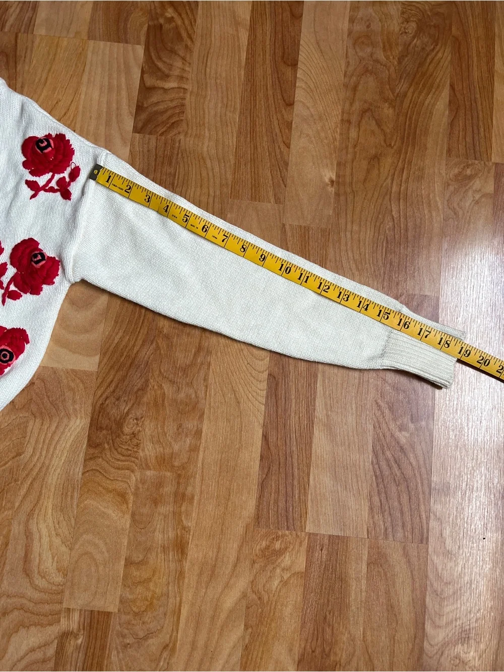VGUC Francesca's Collections Cream Cardigan with Red Rose Embroidery